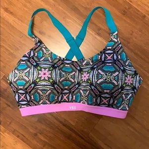 Victoria’s secret 36d sports bra